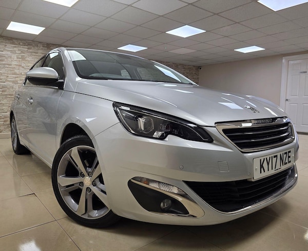 Used Peugeot 308 2017 for sale - 76011395: Photo 1