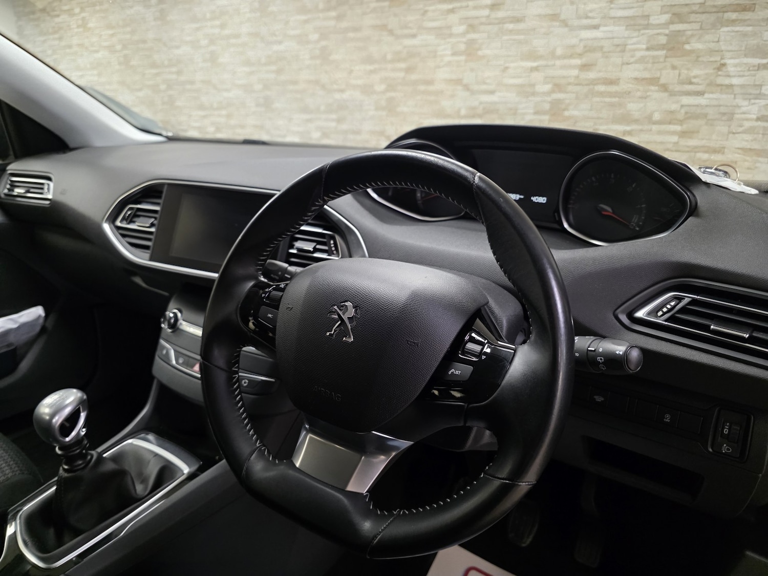 Used Peugeot 308 2018 for sale - 77781592: Photo 5