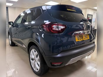 Used Renault Captur 2018 for sale - 79442663: Photo