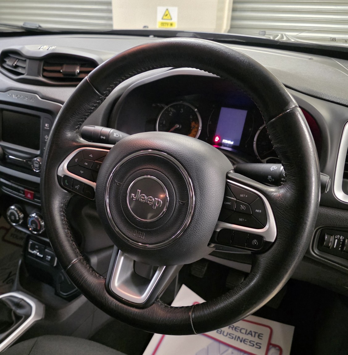 Used Jeep Renegade 2017 for sale - 77059793: Photo 13