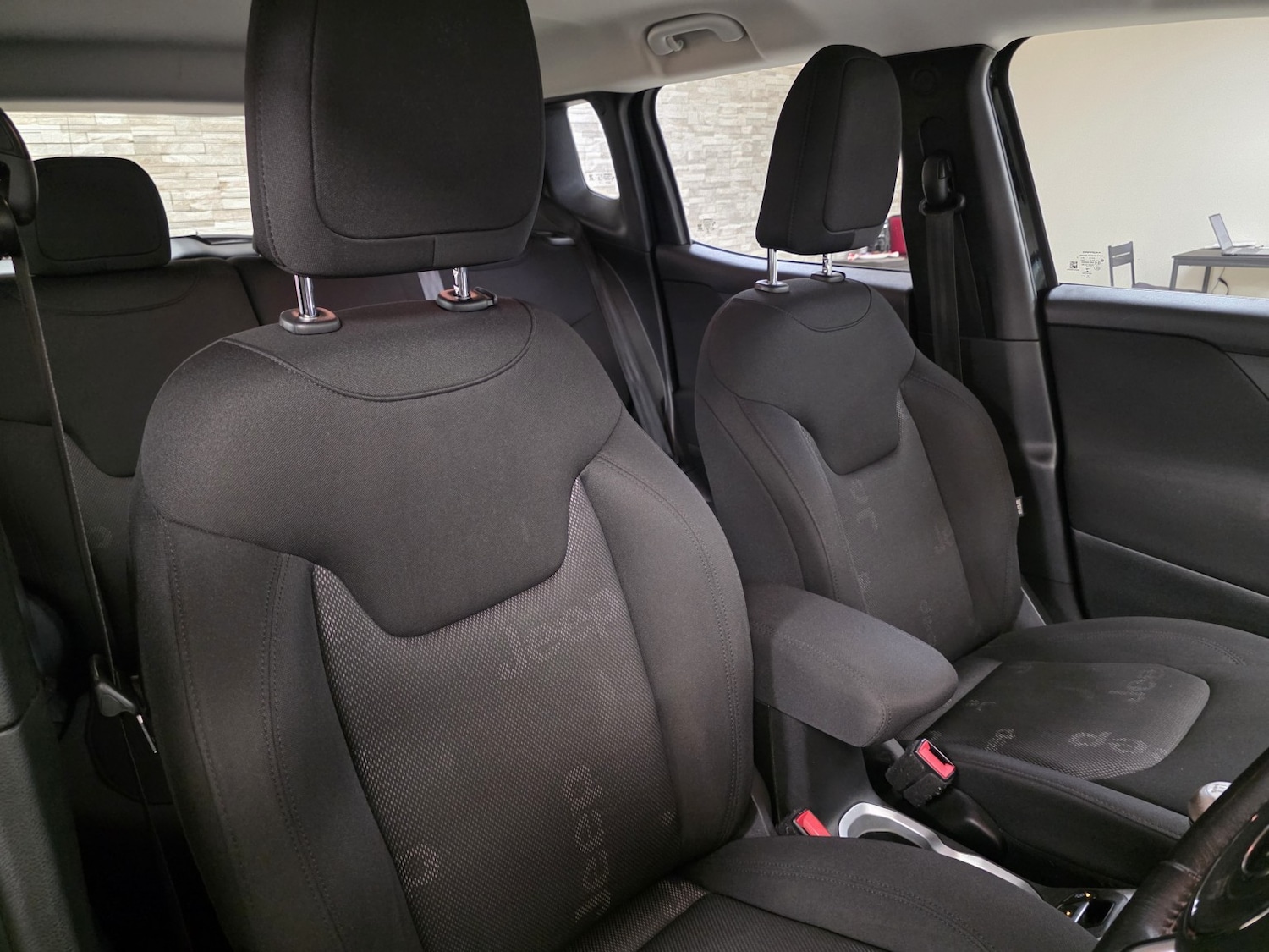 Used Jeep Renegade 2017 for sale - 77059793: Photo 19