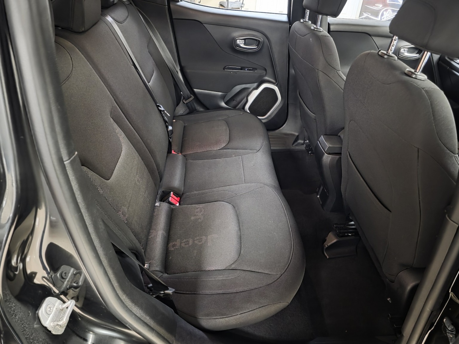 Used Jeep Renegade 2017 for sale - 77059793: Photo 5