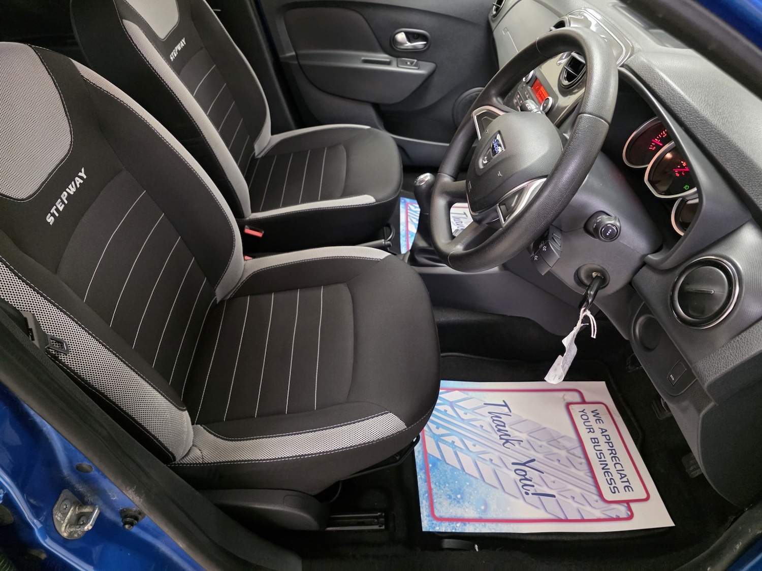 Used Dacia Sandero Stepway 2017 for sale - 77129485: Photo 12