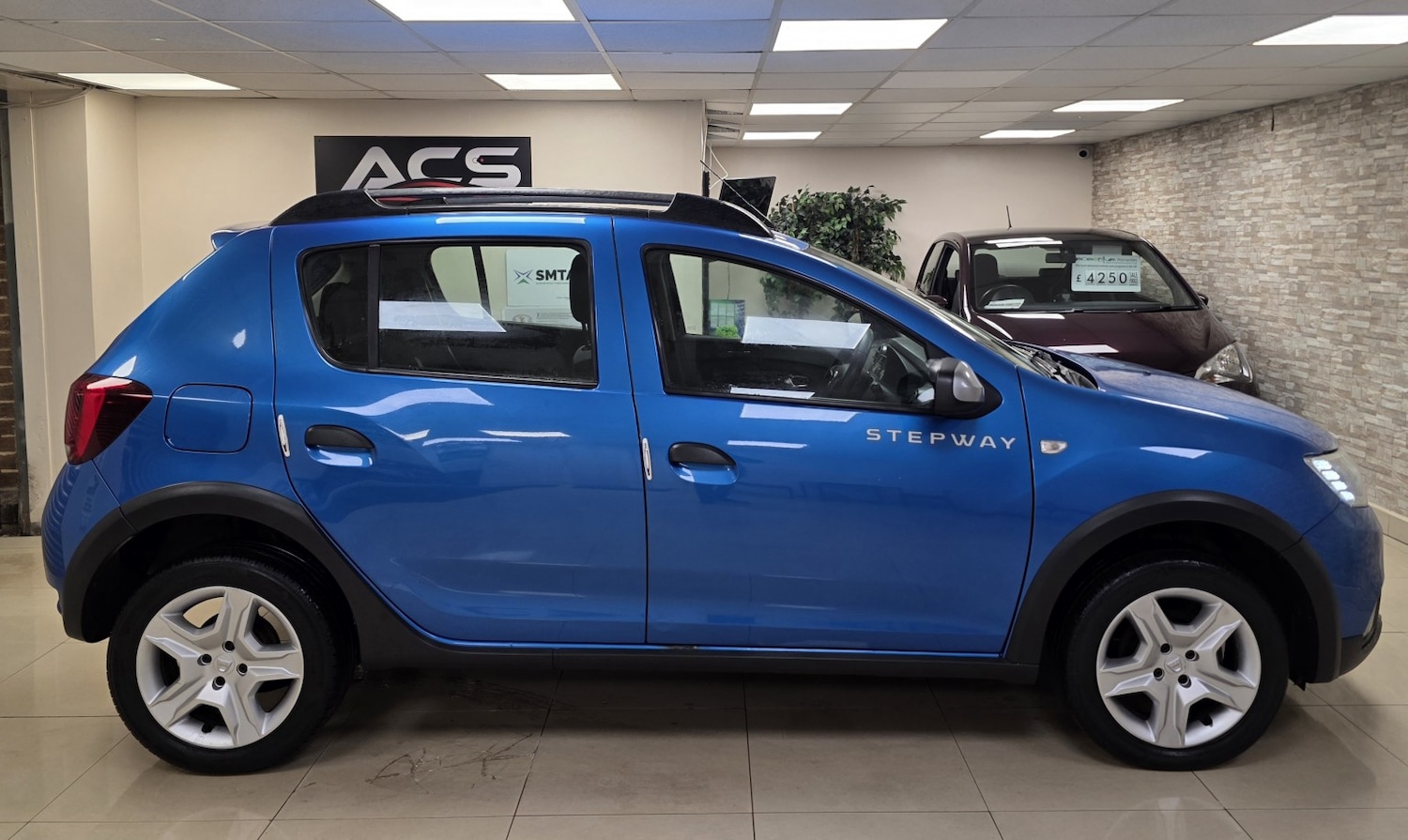 Used Dacia Sandero Stepway 2017 for sale - 77129485: Photo 5