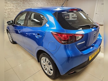 Used Mazda Mazda2 2015 for sale - 75718353: Photo