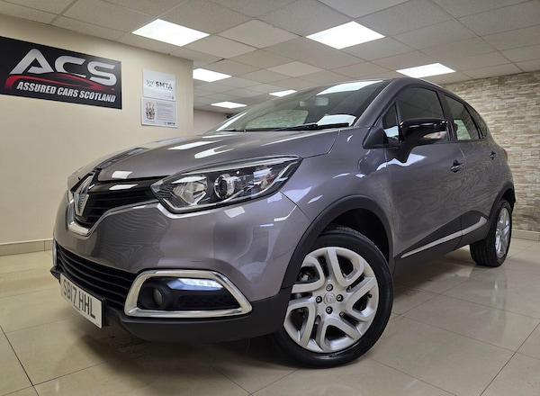 Used Renault Captur 2017 for sale - 74406302: Photo 2