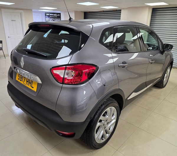Used Renault Captur 2017 for sale - 74406302: Photo 3