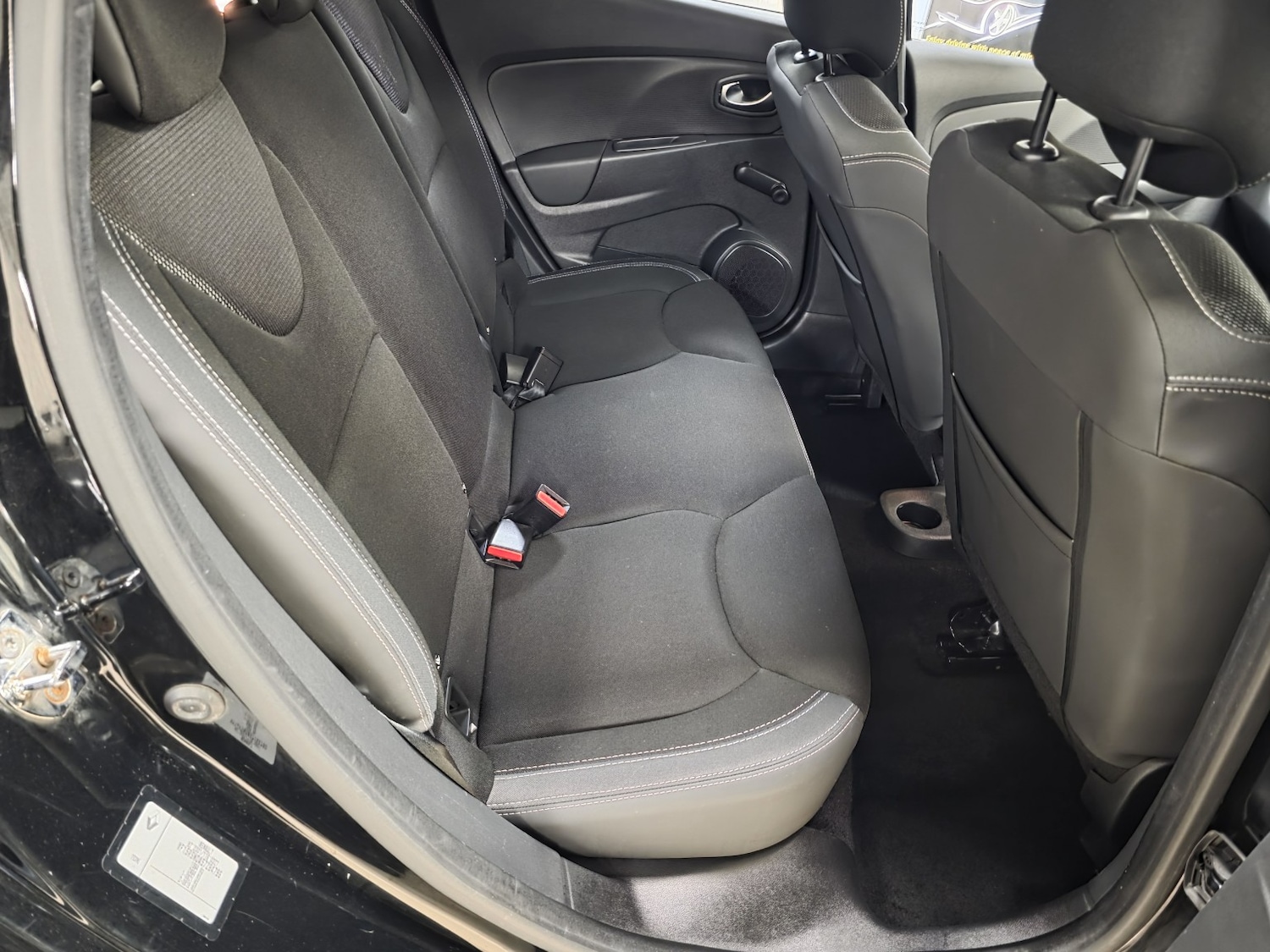 Used Renault Clio 2017 for sale - 77225152: Photo 19