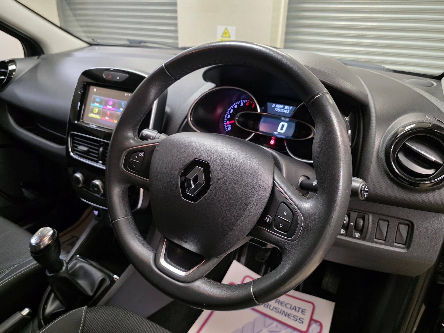 Used Renault Clio 2017 for sale - 77225152: Photo 5