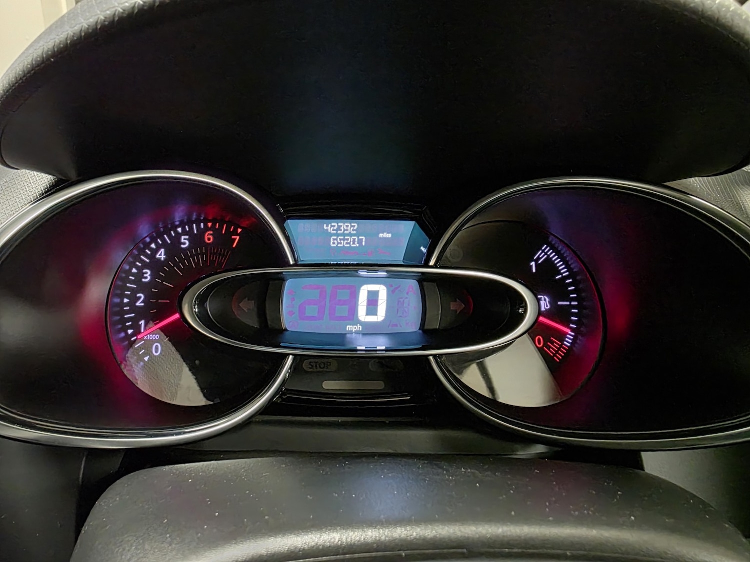 Used Renault Clio 2017 for sale - 76896890: Photo 14