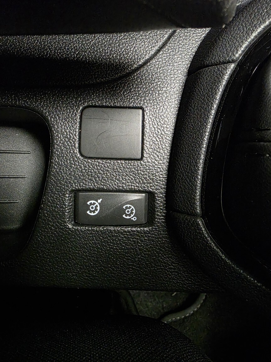 Used Renault Clio 2017 for sale - 76896890: Photo 17