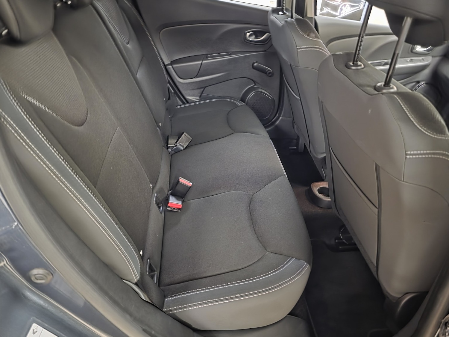 Used Renault Clio 2017 for sale - 76896890: Photo 20