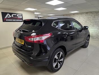 Used Nissan Qashqai 2016 for sale - 77991750: Photo