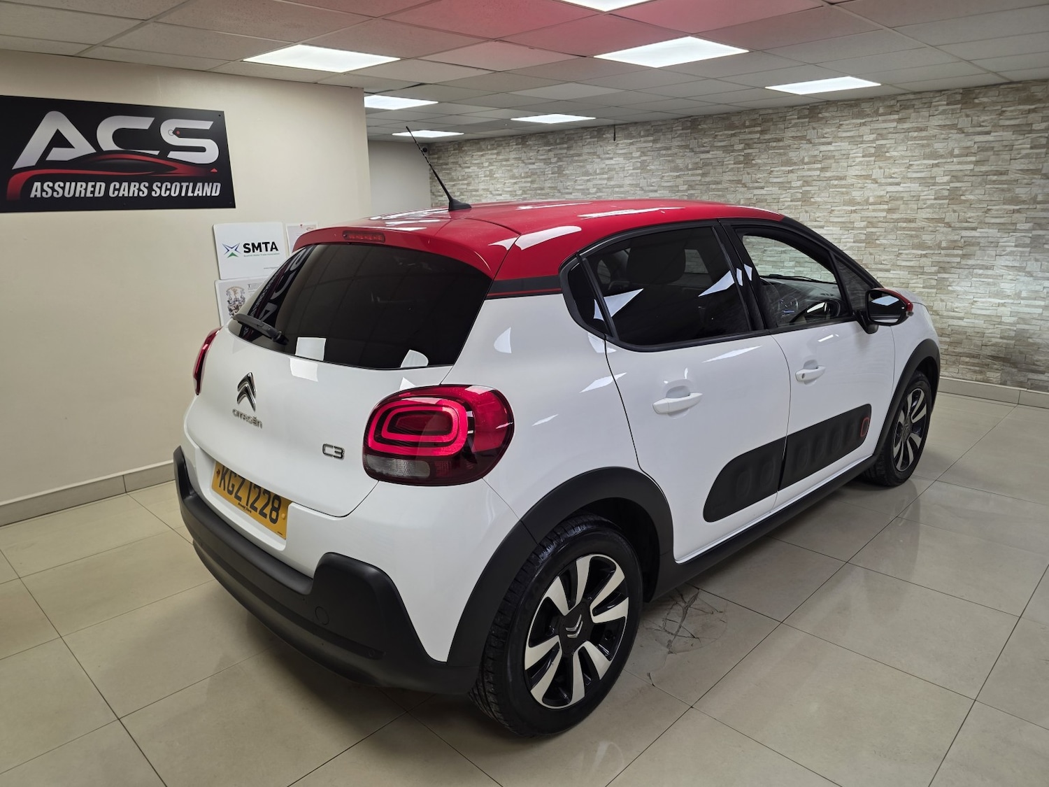 Used Citroen C3 2018 for sale - 77781613: Photo 4