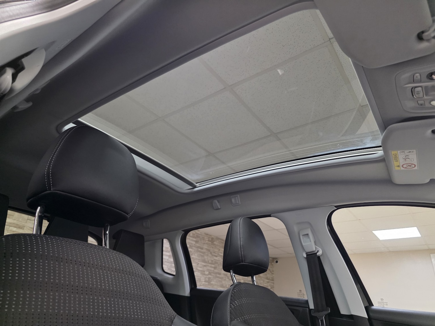 Used Peugeot 2008 2019 for sale - 76896893: Photo 15