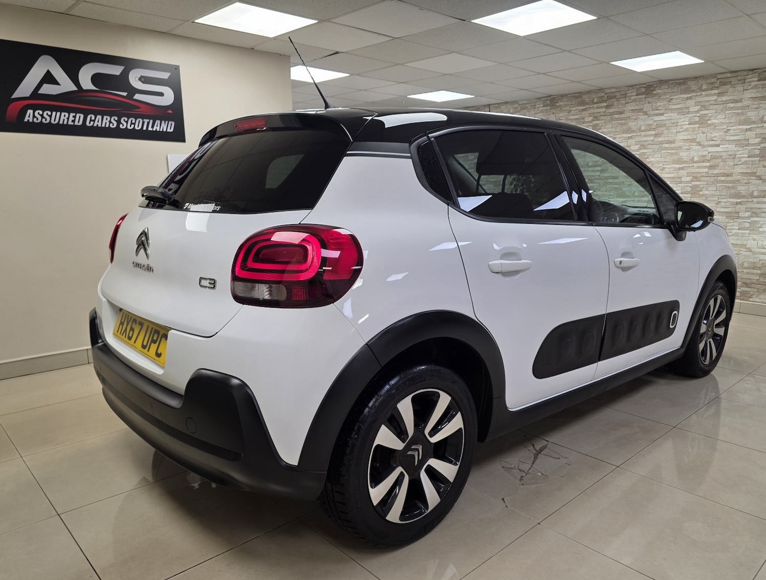 Used Citroen C3 2017 for sale - 76618663: Photo 3