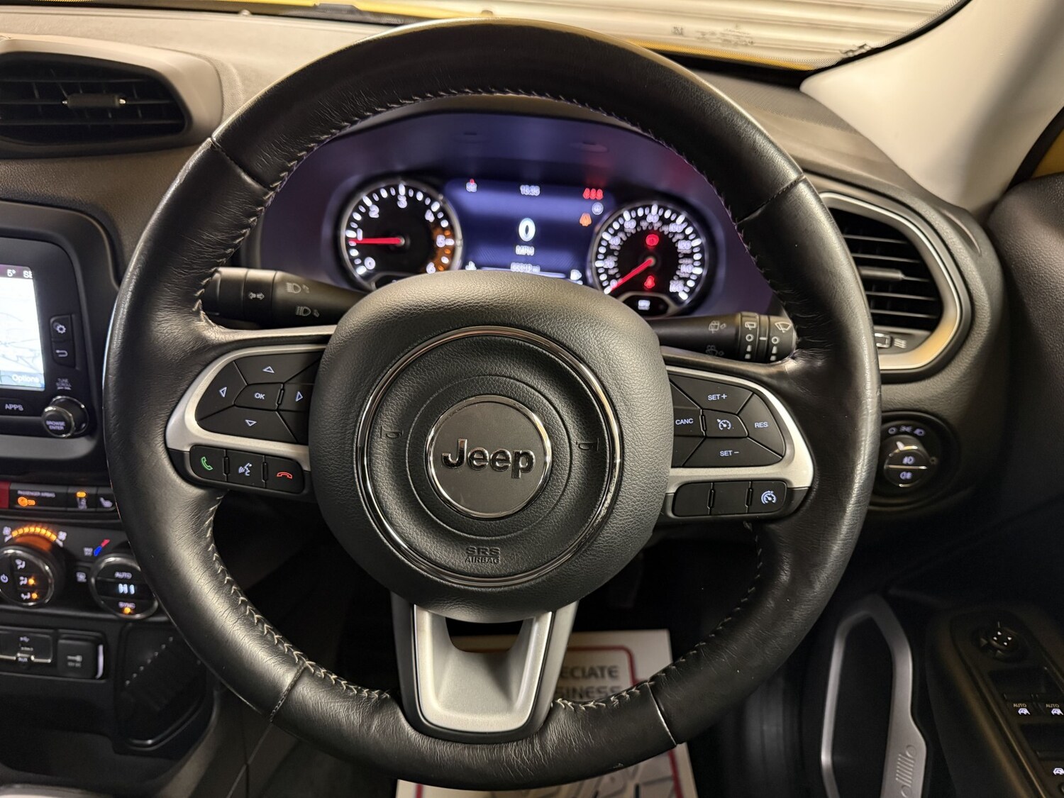 Used Jeep Renegade 2018 for sale - 77590110: Photo 8