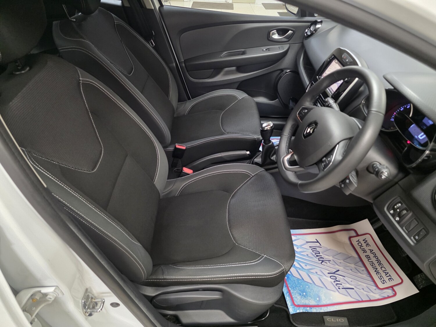 Used Renault Clio 2017 for sale - 77991611: Photo 13