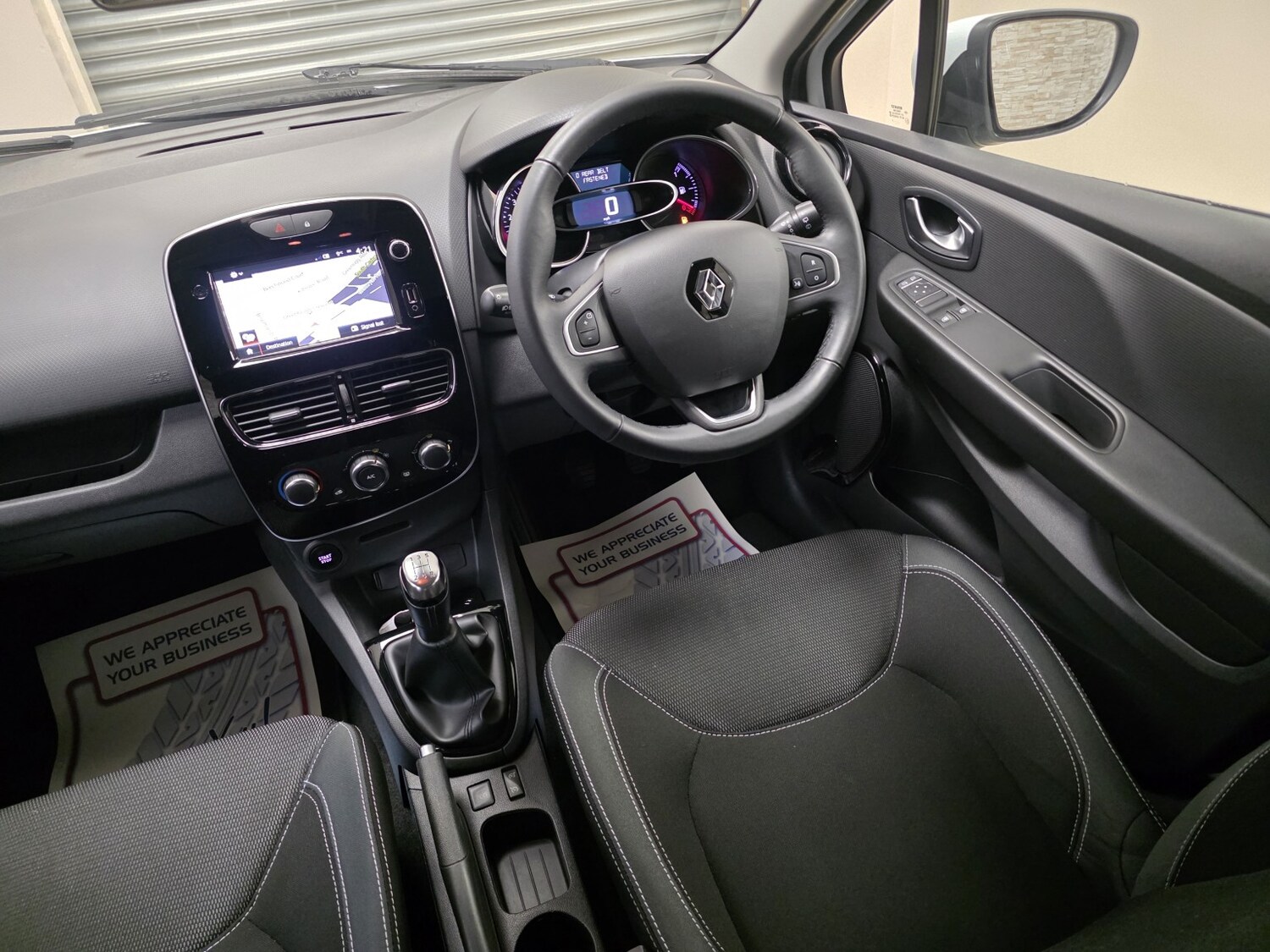 Used Renault Clio 2017 for sale - 77991611: Photo 16