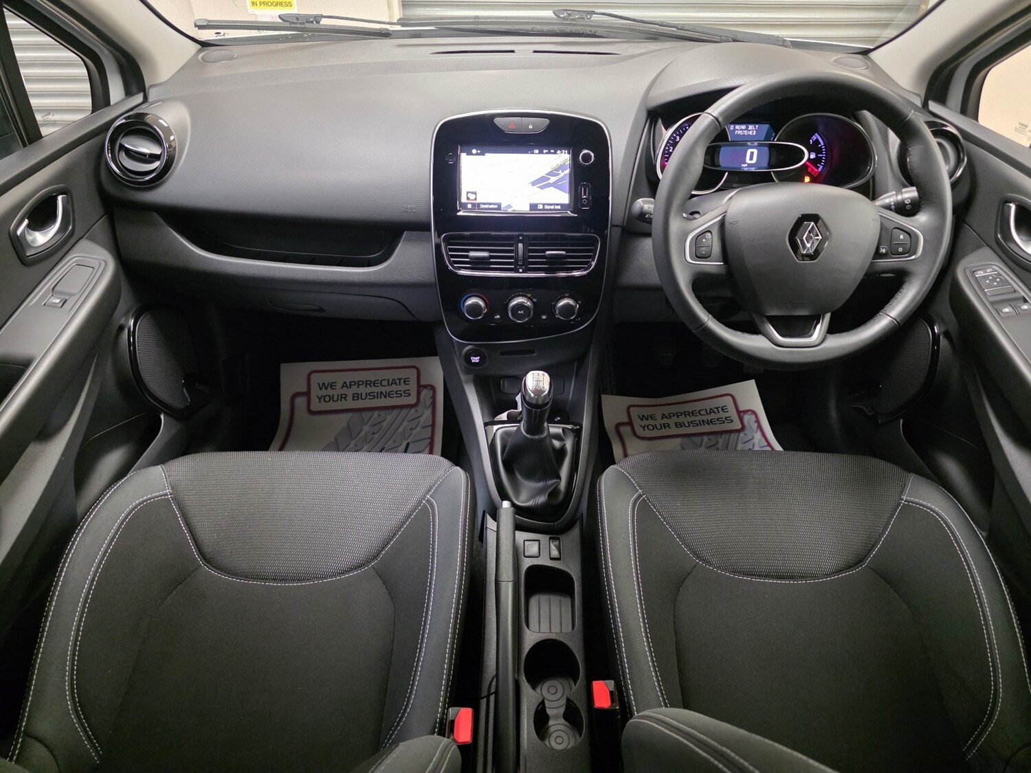 Used Renault Clio 2017 for sale - 77991611: Photo 17