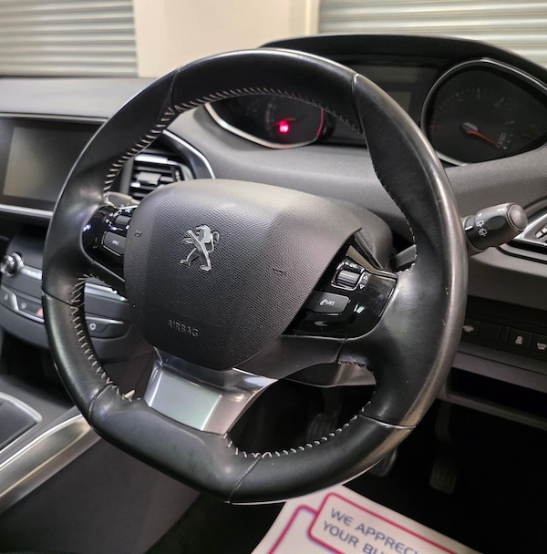 Used Peugeot 308 2014 for sale - 75686083: Photo 11