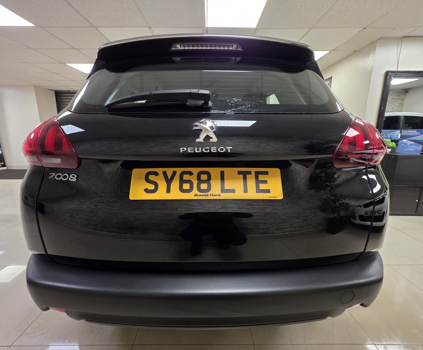 Used Peugeot 2008 2018 for sale - 76605714: Photo 8