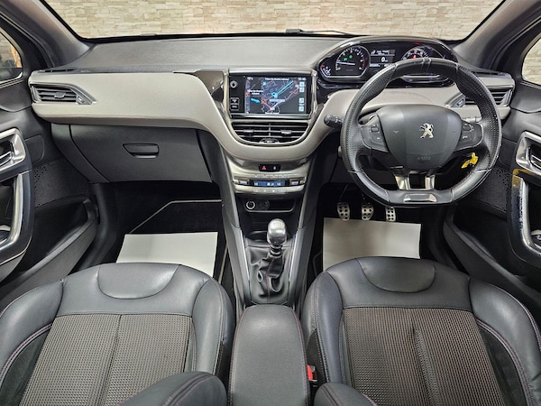 Used Peugeot 208 2014 for sale - 73160273: Photo 11