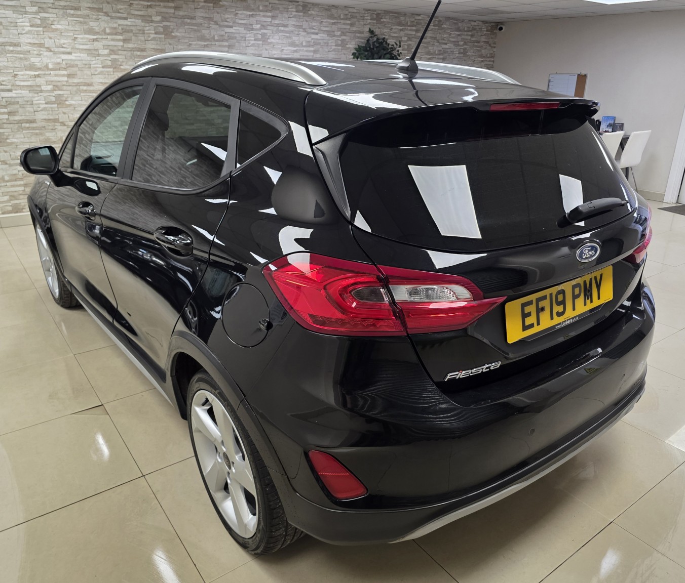 Used Ford Fiesta 2019 for sale - 77961989: Photo 4