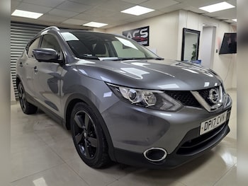 Used Nissan Qashqai 2017 for sale - 76643383: Photo