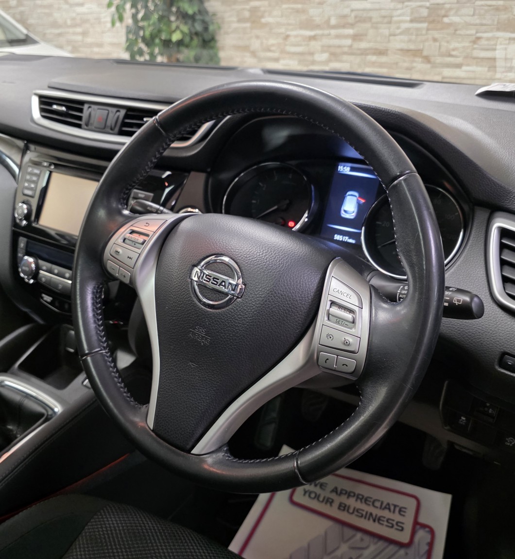 Used Nissan Qashqai 2017 for sale - 76643383: Photo 5