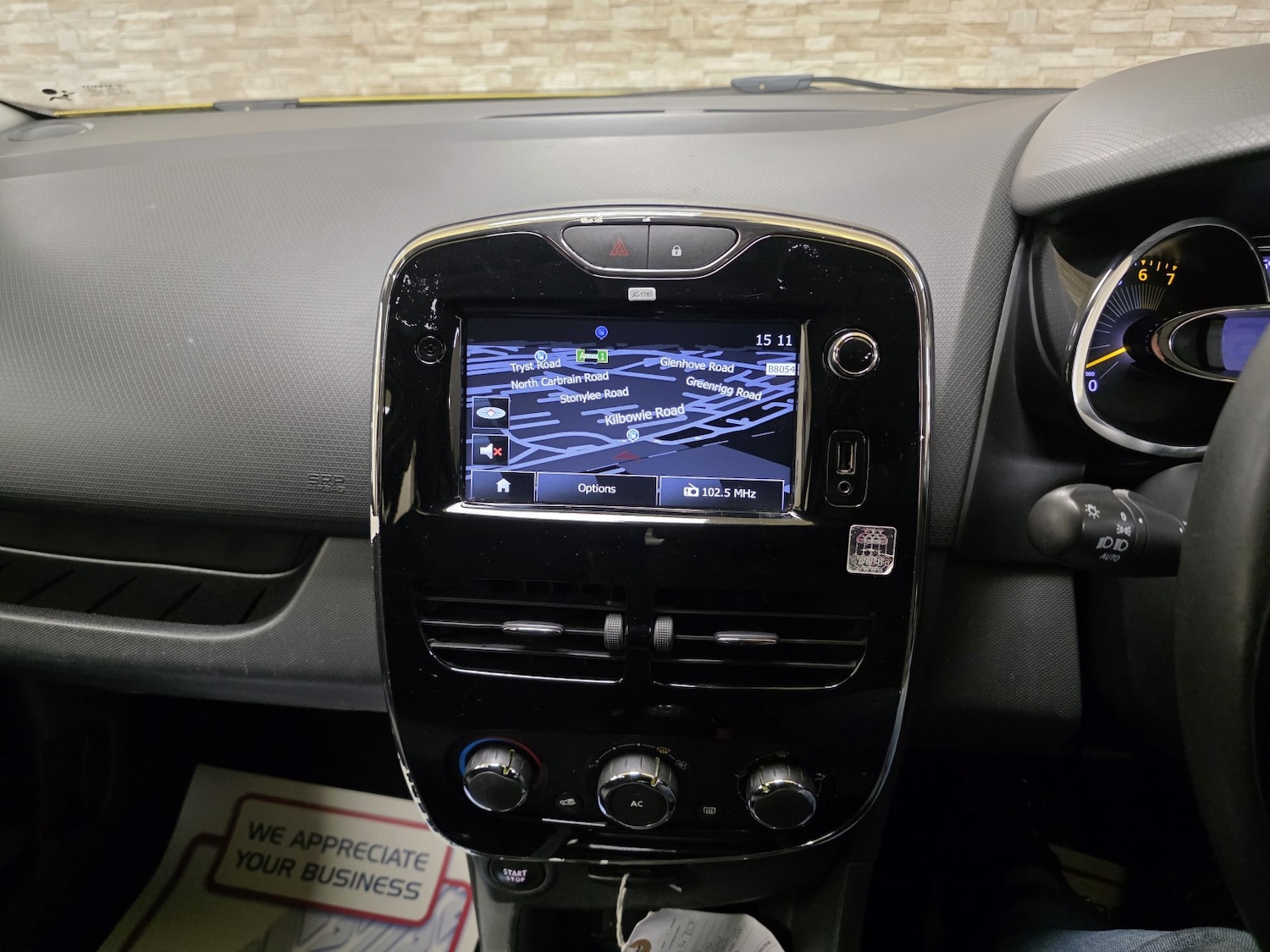 Used Renault Clio 2014 for sale - 77400058: Photo 11