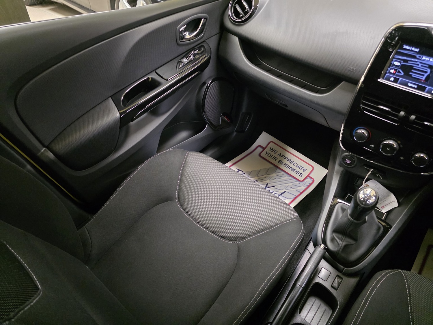 Used Renault Clio 2014 for sale - 77400058: Photo 16