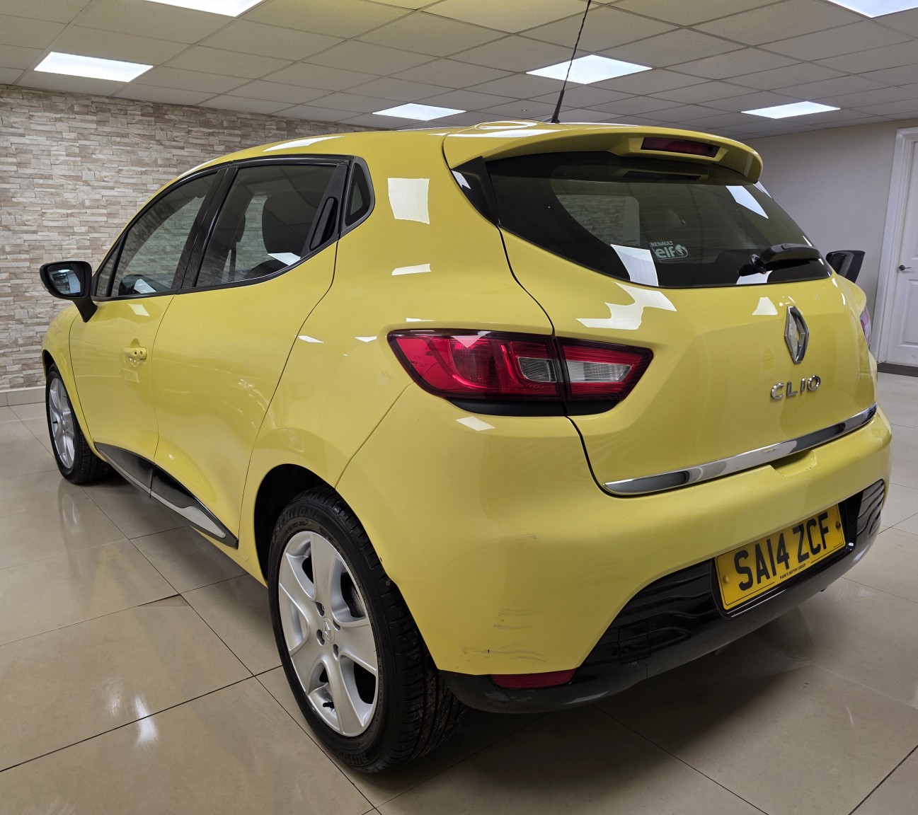 Used Renault Clio 2014 for sale - 77400058: Photo 4
