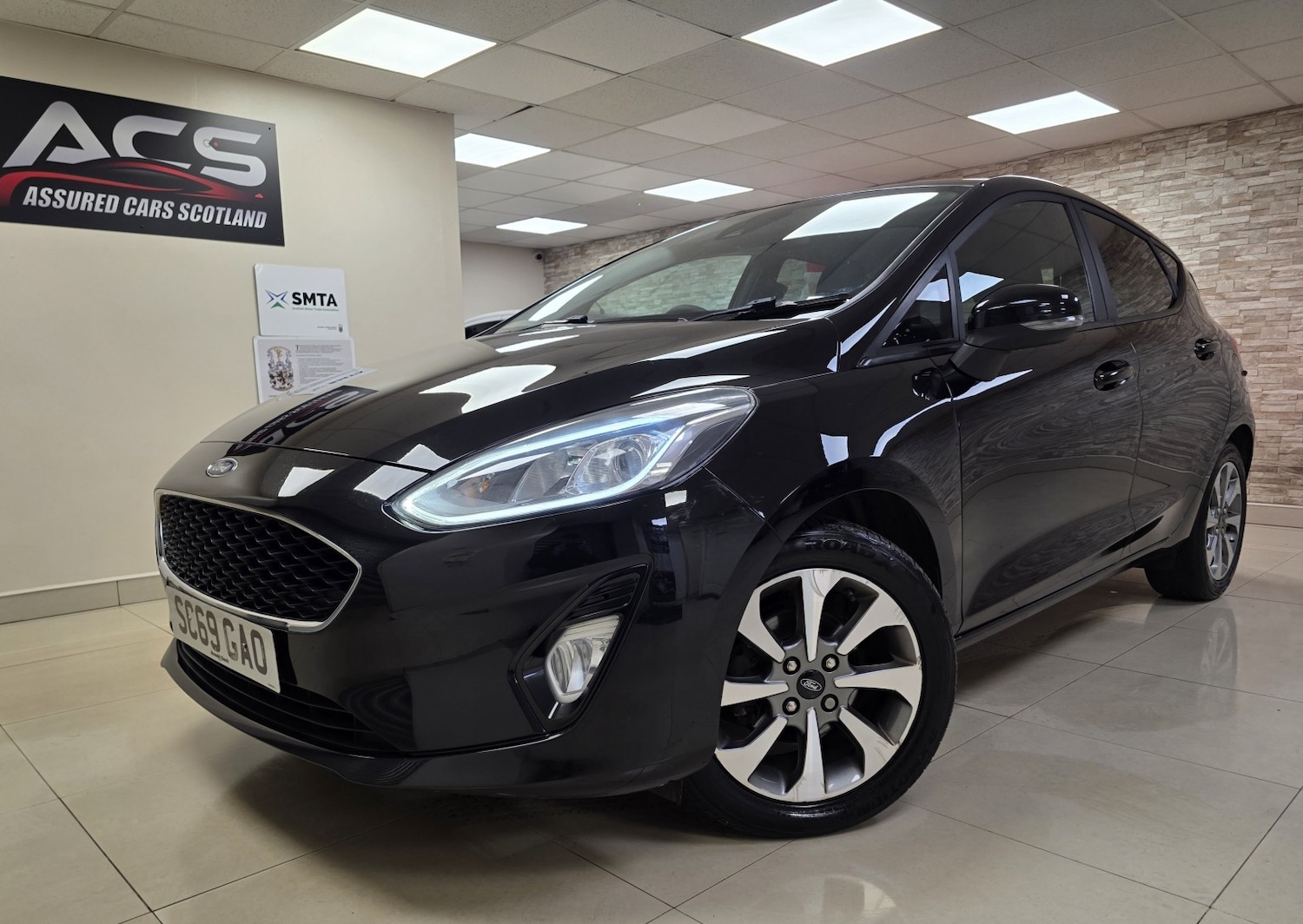 Used Ford Fiesta 2020 for sale - 76863755: Photo 2