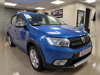 Used Dacia Sandero Stepway 2017 for sale - 78882042: Photo