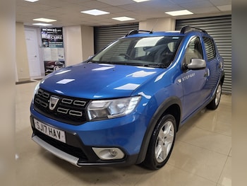 Used Dacia Sandero Stepway 2017 for sale - 78882042: Photo