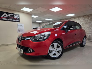 Used Renault Clio 2015 for sale - 76246145: Photo