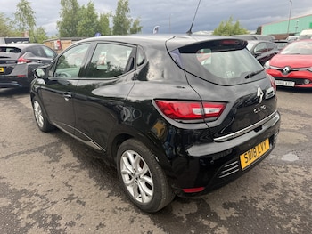 Used Renault Clio 2018 for sale - 78683289: Photo