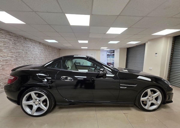 Used Mercedes-Benz SLK 2013 for sale - 74932236: Photo 9