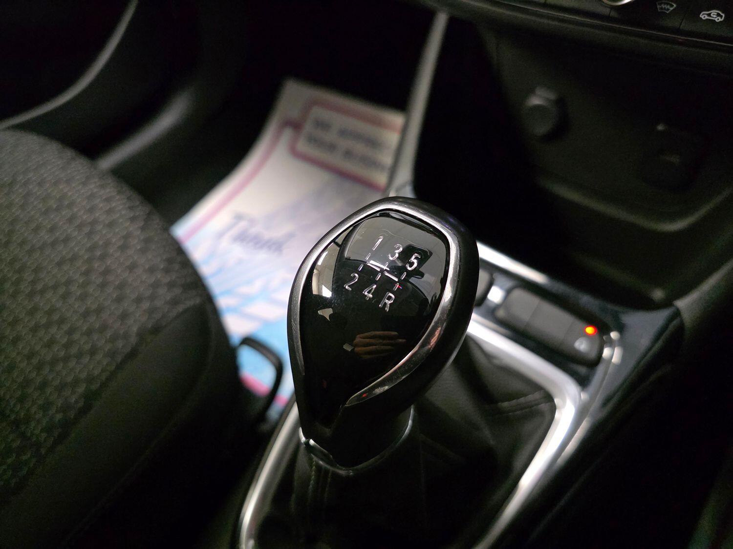 Used Vauxhall Crossland X 2018 for sale - 75999807: Photo 9