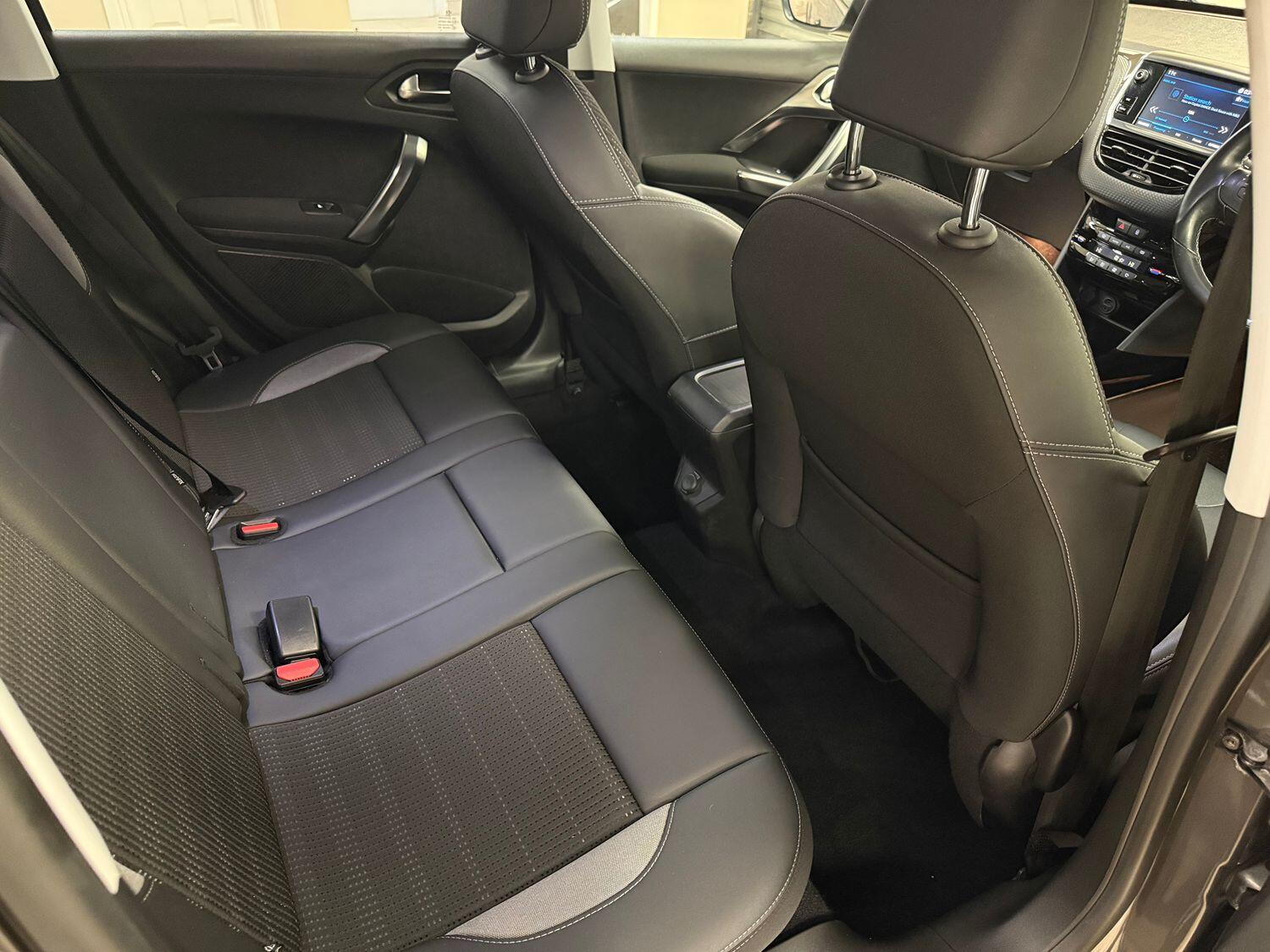 Used Peugeot 2008 2018 for sale - 76430976: Photo 17