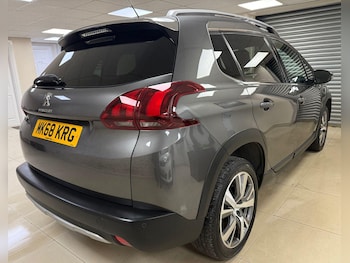 Used Peugeot 2008 2018 for sale - 76430976: Photo