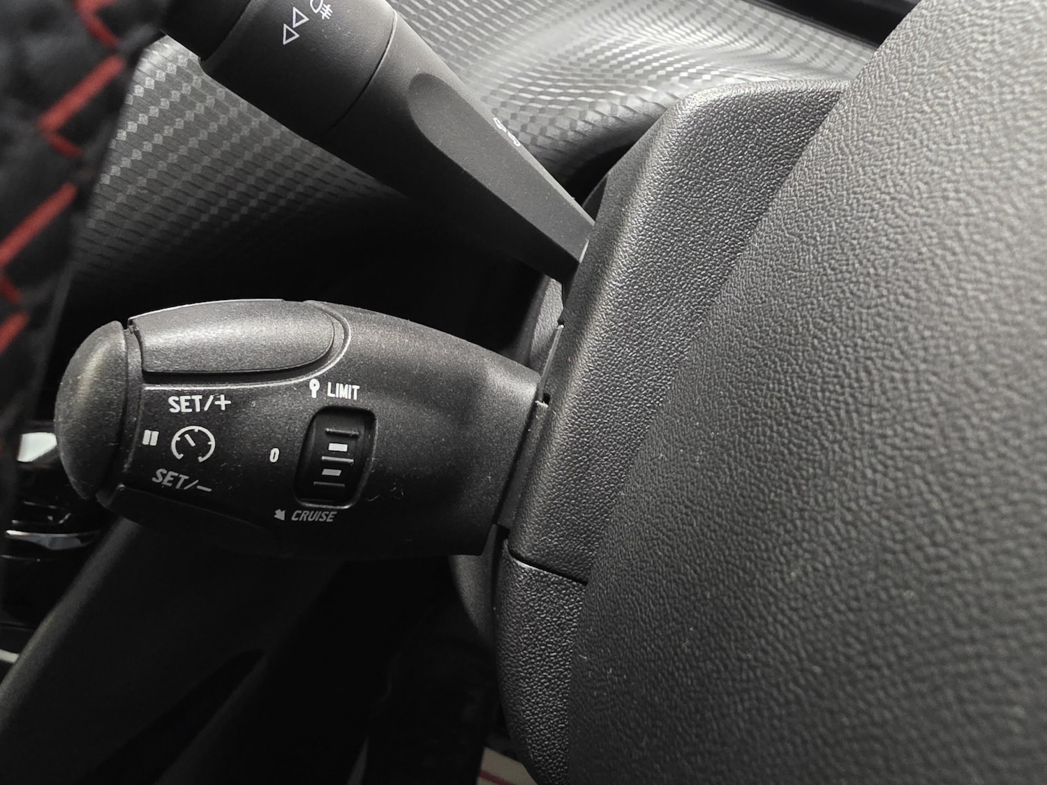 Used Peugeot 2008 2018 for sale - 76510836: Photo 7