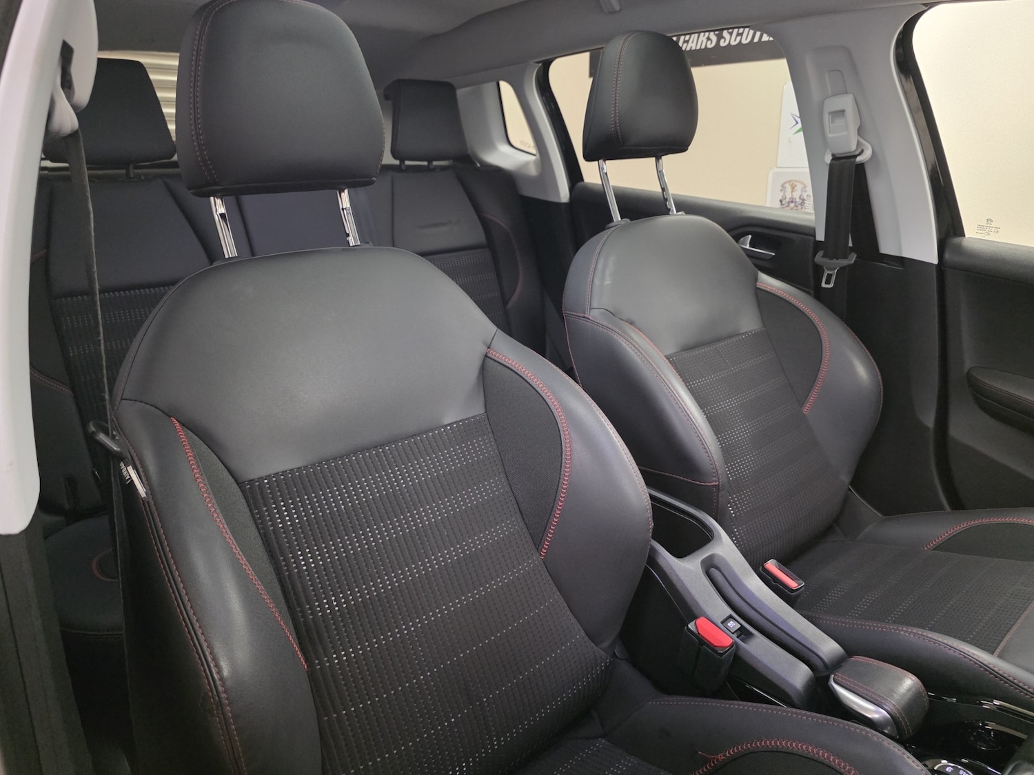 Used Peugeot 2008 2018 for sale - 76510836: Photo 9