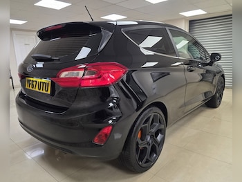 Used Ford Fiesta 2017 for sale - 78895282: Photo