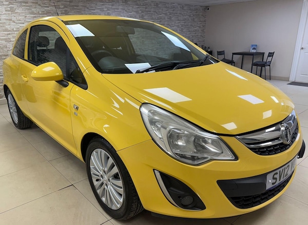 Used Vauxhall Corsa 2012 for sale - 75137738: Photo 1