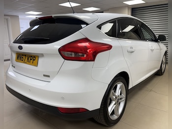 Used Ford Focus 2017 for sale - 78882029: Photo