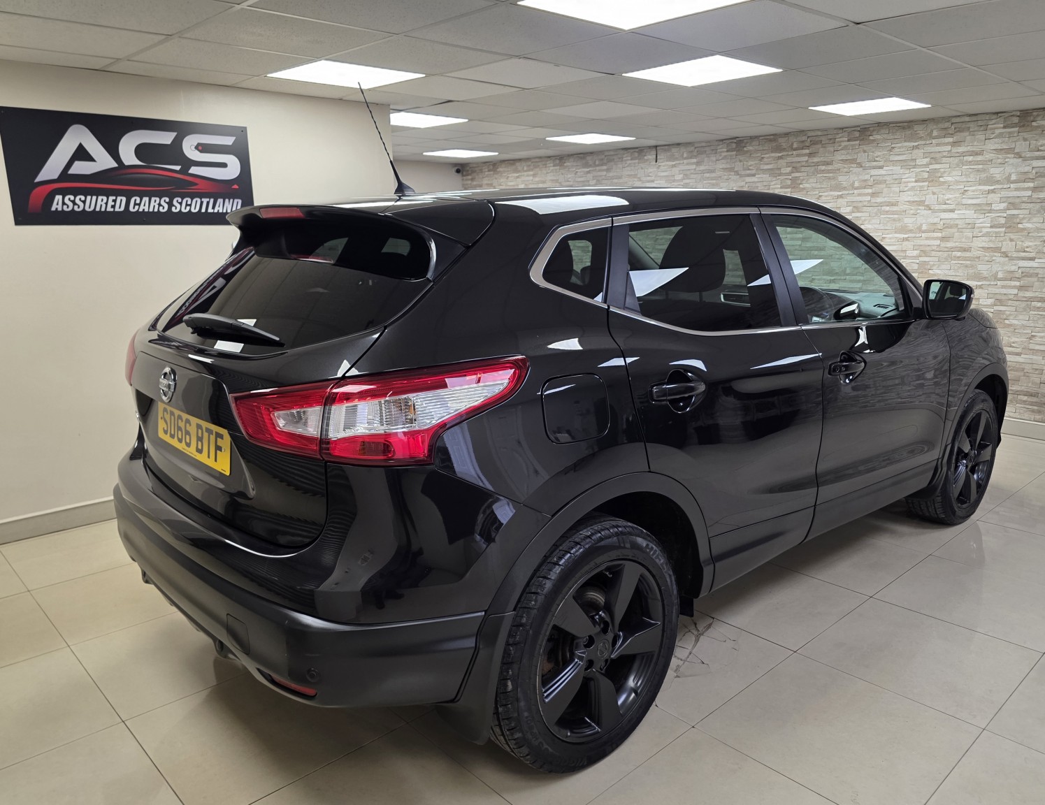 Used Nissan Qashqai 2016 for sale - 77735730: Photo 3