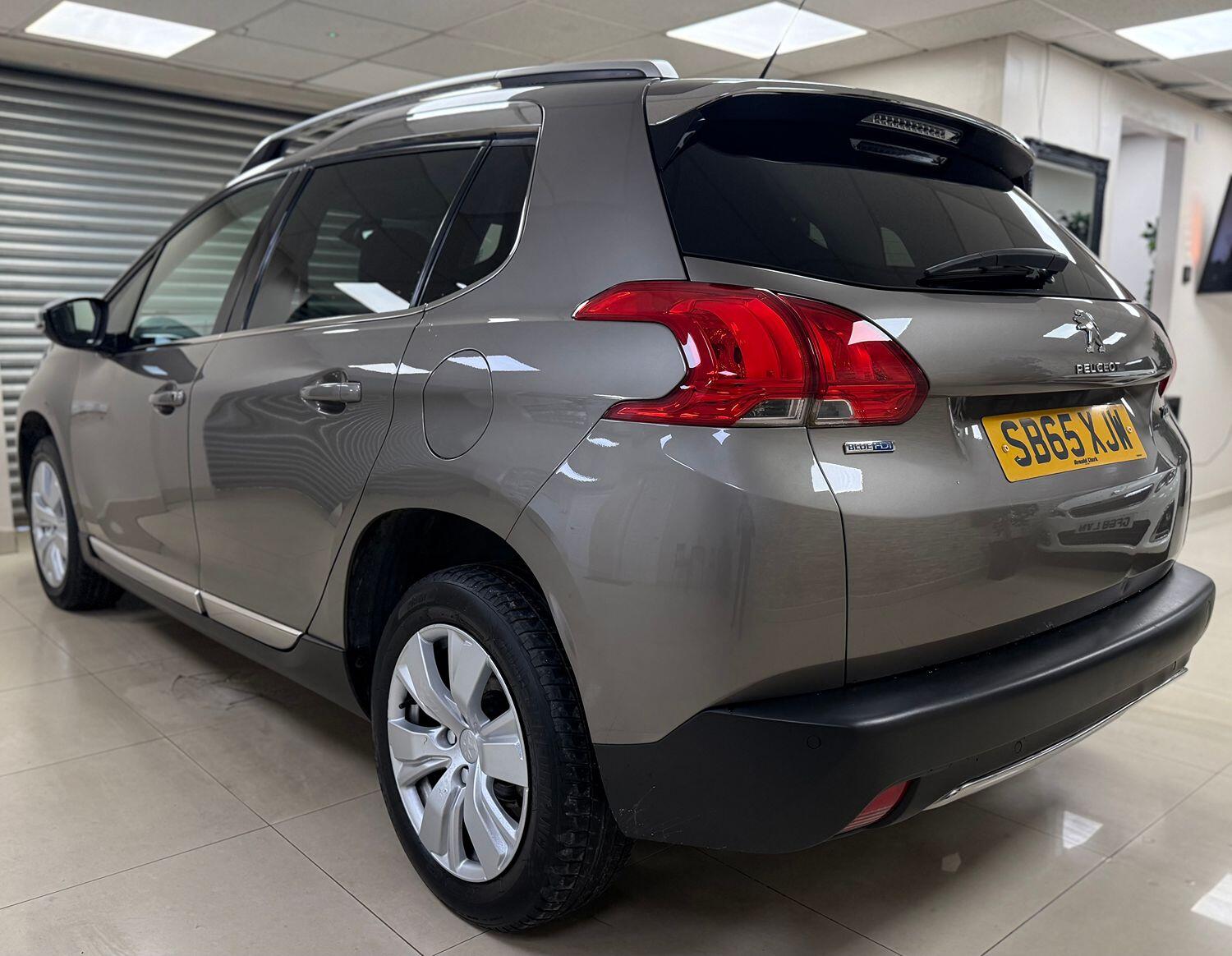 Used Peugeot 2008 2015 for sale - 76430944: Photo 3