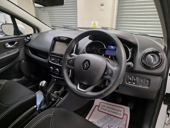 Used Renault Clio 2017 for sale - 78882010: Photo